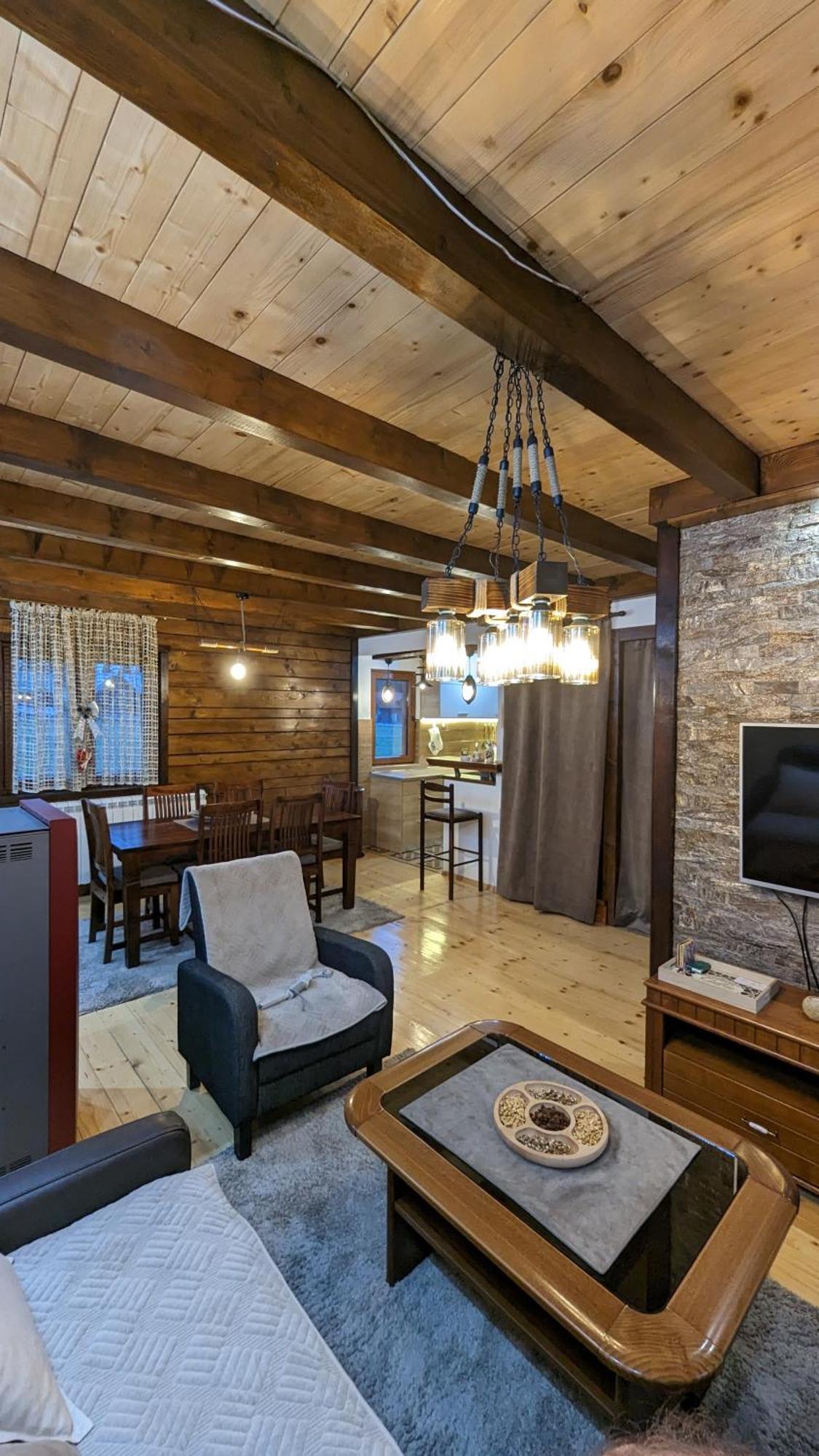Апартаменты Mountain Haven Deluxe Жабляк Экстерьер фото
